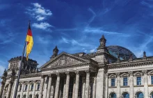Rosjanie szpiegują niemiecki parlament. Pomóc ma specjalna folia