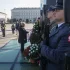 Prezes PiS zniszczył wieniec przed pomnikiem smoleńskim. Sprawę wyjaśnia prokura