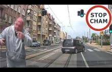 Wyskoczył z auta z rękami na kobietę