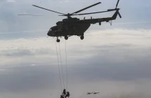 Ukraina przechwyciła śmigłowiec ze sprzętem. Pomógł im rosyjski pilot.