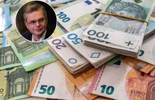 Euro wchodzi do Polski "tylnymi drzwiami"