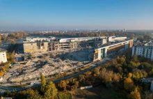 Galerie handlowe znikają z mapy Polski. Nadchodzi koniec pewnej epoki?