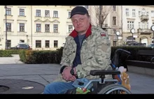 Bezdomność, wózek inwalidzki i niewyobrażalny ból