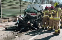 Śmiertelny wypadek na obwodnicy Trójmiasta! Lekarz stwierdził zgon kobiety [FOTO