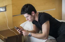 Dlaczego nikt już nie dzwoni? Młodzi nienawidzą rozmawiać przez telefon.