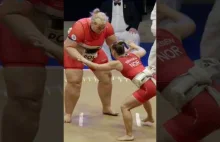 Walka o brązowy medal drużynowych Mistrzostw Świata seniorek w sumo