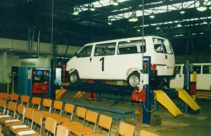 30 lat Volkswagen Poznań: Od prostego montażu do największego producenta aut