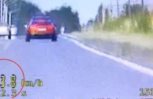 Pędził przez miasto 153 km/h. Twierdził, że to niemożliwe