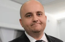 Matecki wykorzystał bez zgody wizerunek dziewczyny do propagandy PiS