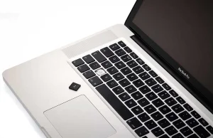 Apple będzie płacić $395 użytkownikom wadliwych MacBooków