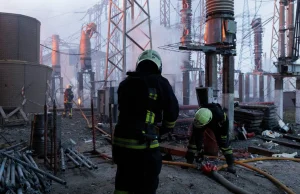 Uderzenie Rosjan. 100 tysięcy Ukraińców bez prądu