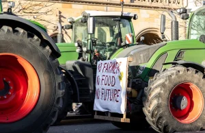 Protestujący rolnicy w Hiszpanii: „zamiast unijnych dotacji wolimy sprawiedliwe