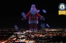 Świąteczny pokaz na nocnym niebie - Rój ponad 1500 dronów w powietrzu