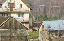 Przez dekadę liczba opuszczonych budynków na wsiach wzrosła o 24%