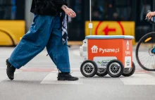 Robot dostarcza jedzenie z Pyszne.pl. Stworzyła go lubelska firma