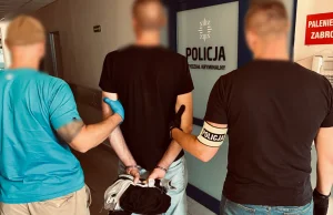 Policjanci zatrzymali poszukiwanego czterema listami gończymi. Wpadł pijany za