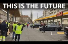 Stacja paliw zlikwidowała wszystkie dystrybutory i postawiła ładowarki EV.