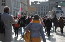 Emerytury. 600 tys. Polaków jest zagrożonych świadczeniami groszowymi