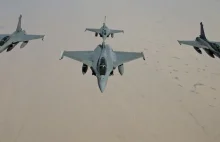 Macron: Francja wyśle myśliwce Rafale do ochrony przestrzeni powietrznej Polski