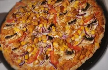 Domowa pełnoziarnista pizza wiejska - Smaczne potrawy
