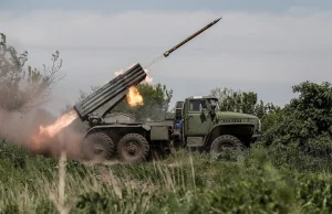 Rosjanie wysadzili drogę w obawie przed ukraińską kontrofensywą