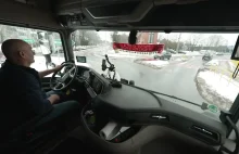 Poszkodowani kierowcy ciężarówek. Bez pensji i opłaconych składek