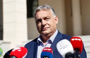 Orban nazwał KO i PiS partiami "prowojennymi"