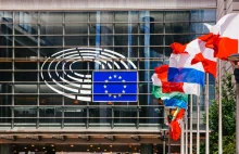 Komisja Europejska wszczęła procedurę wobec Polski
