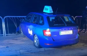 Pijana kierująca taxi uciekała przed policją.