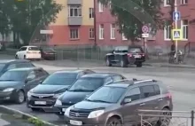 Rosja: Małżonkowie nie chcieli dzielić razem samochodu podczas rozwodu..