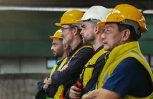 Migracja pracownicza po polsku: Nie żądaj podwyżki, bo zastąpi Cię cudzoziemiec.