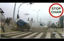 Wypadek na skrzyżowaniu w Lublinie - wjazd na czerwonym