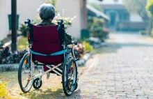 Naukowcy chcą leczyć Alzheimera litem