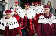 Na uniwersytecie medycznym wrze. "Nepotyzm, łamanie standardów etycznych"