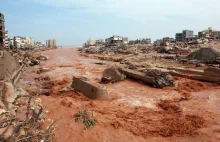 Powodzie w Libii: całe dzielnice zostały wciągnięte do morza