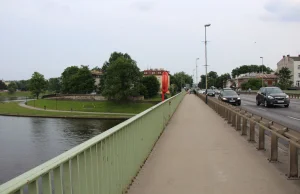 Centrum Krakowa zostanie sparaliżowane. Rusza remont mostu