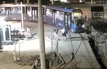 Brutalny atak na motorniczego MPK Wrocław. Zobaczcie wideo