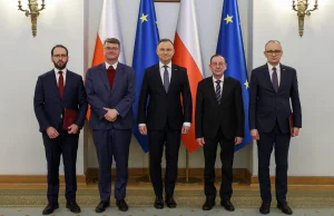 Mariusz Kamiński i Maciej Wąsik na uroczystości w Pałacu Prezydenckim