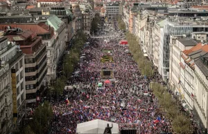 Wielki protest w Czechach. Chcą dymisji proukraińskiego rządu