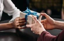 Power of Unity: Exploring the Concept of Group Gifting