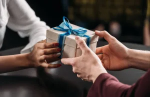 Power of Unity: Exploring the Concept of Group Gifting