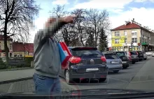 Walka o miejsce parkingowe. "Chcesz z gazu dostać?"