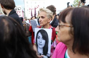 Pisowskie prawo antyaborcyjne - kobiety protestują w całym kraju