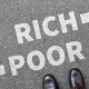 Przez ostatnią dekadę 1 proc. najbogatszych ludzi wzbogacił się "obscenicznie"