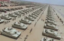 Egipt wysyła setki czołgów na granicę z Izraelem