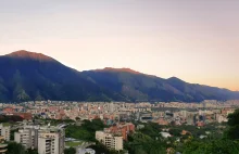 USA zaatakują Wenezuelę? Przewoźnicy zawieszają loty do Caracas