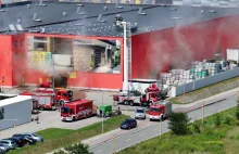 Płonie market budowlany na Podkarpaciu. Ewakuowano kilkadziesiąt osób