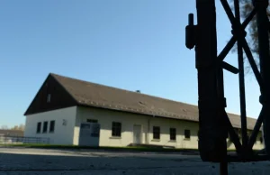 Niemcy chcieli zakwaterować uchodźców w obozie koncentracyjnym Dachau