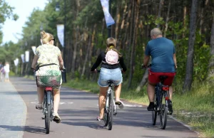 Jakie mandaty za jazdę na rowerze? Warto sprawdzić,zanim wsiądziesz na jednoślad