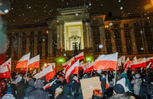 Polski dramat polityczny przypomina porażkę Trumpa.